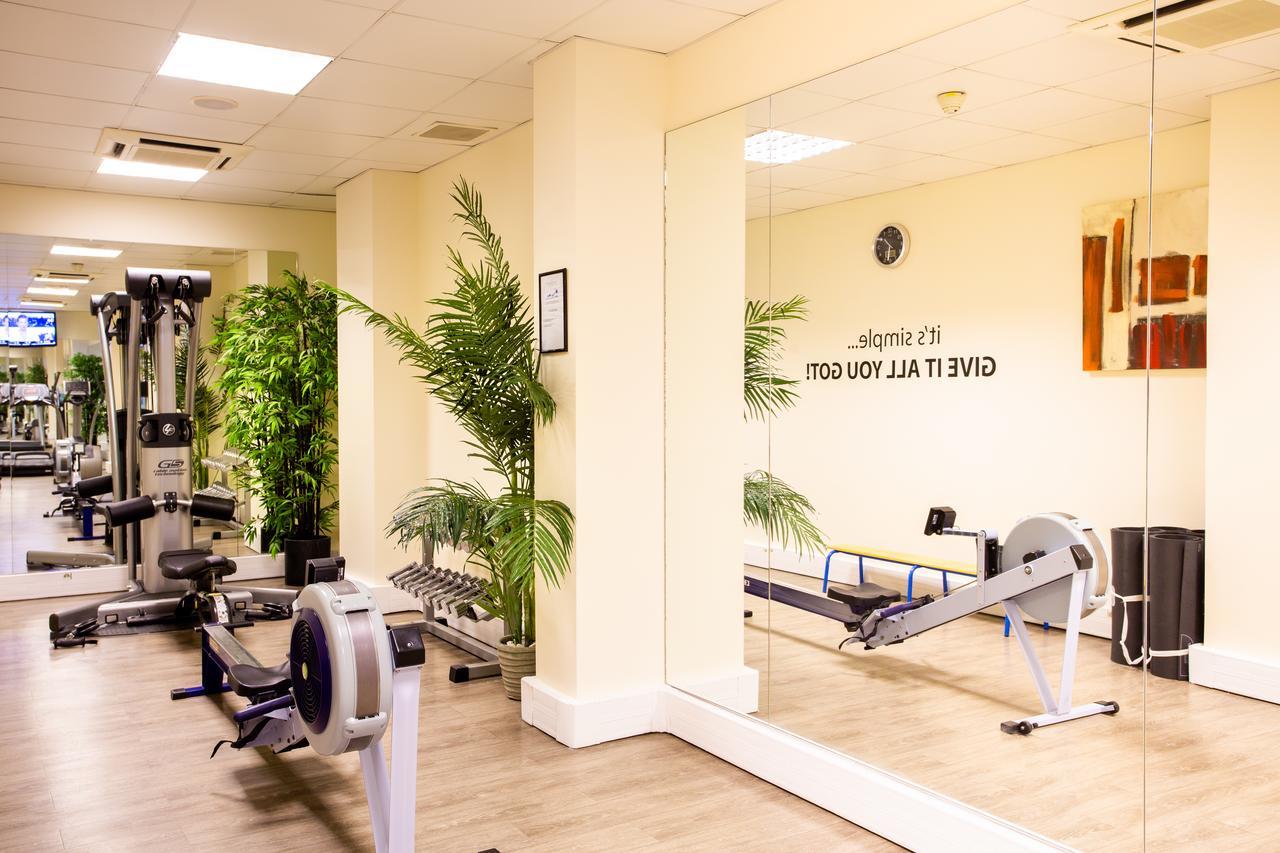 Fraser Suites Paris La Defense กูร์เบอวัวร์ ภายนอก รูปภาพ The gym at the London Rowing Centre